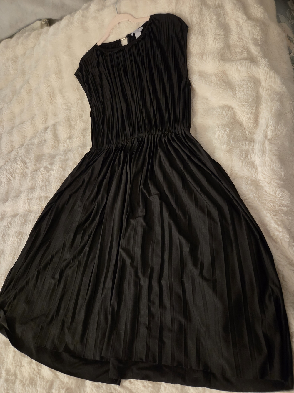 Classic Black Pleated Midi Dress - Women's